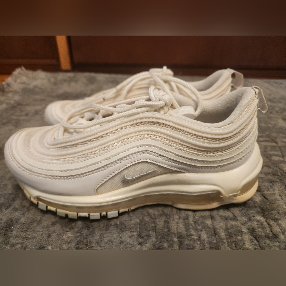 Nike Women's Athletic Shoes - Cream
